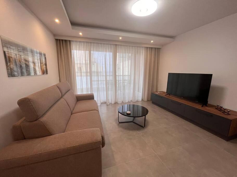 3 Bedroom Seaside Luxury Accommodation - Sleeps 8 San Pawl il-Baħar Zewnętrze zdjęcie