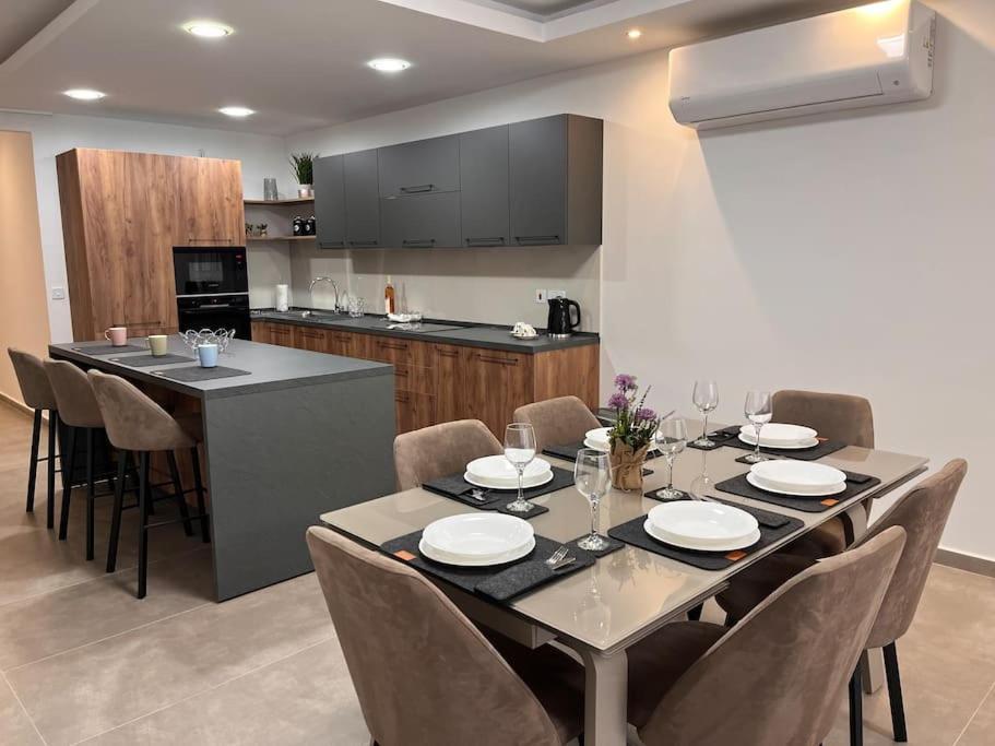 3 Bedroom Seaside Luxury Accommodation - Sleeps 8 San Pawl il-Baħar Zewnętrze zdjęcie